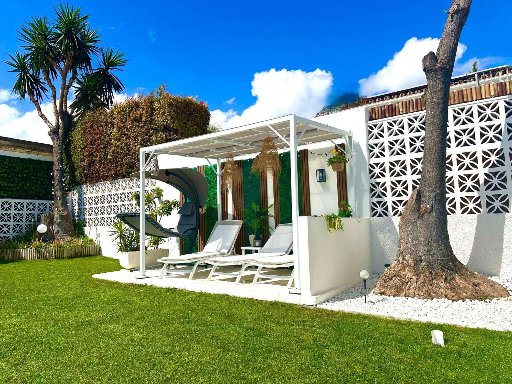 Villa Casacara Marbella Beachside Costabella -Spain Exterior photo