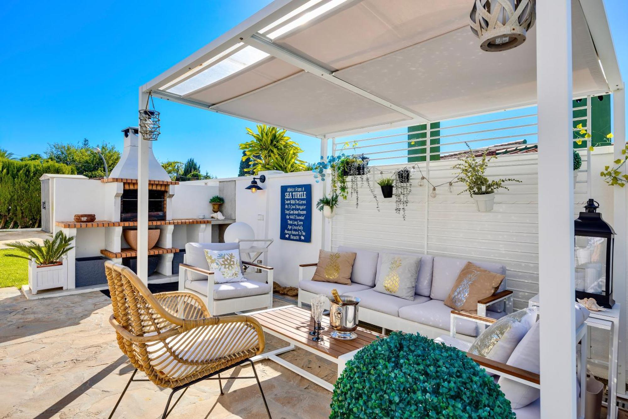 Villa Casacara Marbella Beachside Costabella -Spain Exterior photo